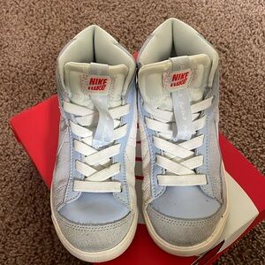 Nike Blazer size 12c